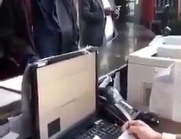 نماینده مجلس و کاپشن مشکی thumbnail
